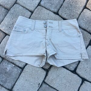 GLO Jeans Women's Beige Cargo Shorts